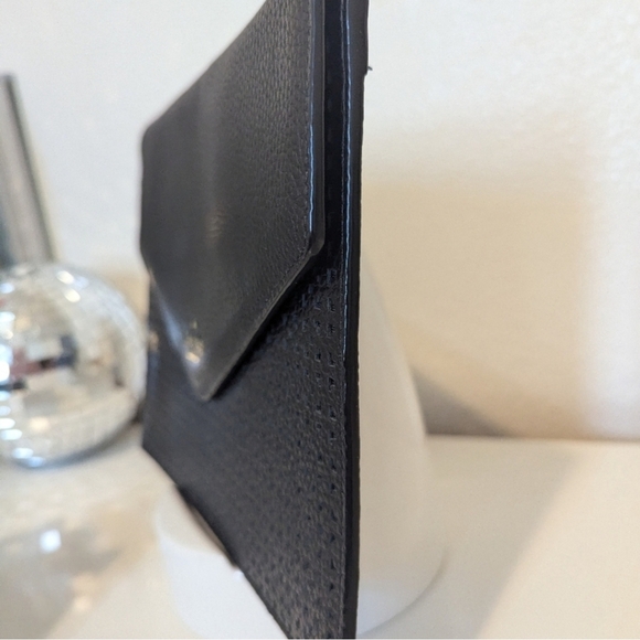 Kate Spade Mallo Wakefield Lane Black Pebbled Leather Envelope Clutch EUC - Picture 6 of 7